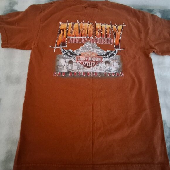 Harley-Davidson Other - Harley Davidson Alamo City, San Antonio Texas T-Shirt by De-Lux
